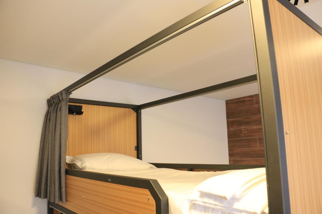 Alianca Cafe & Hostel Angra do Heroismo Ngoại thất bức ảnh