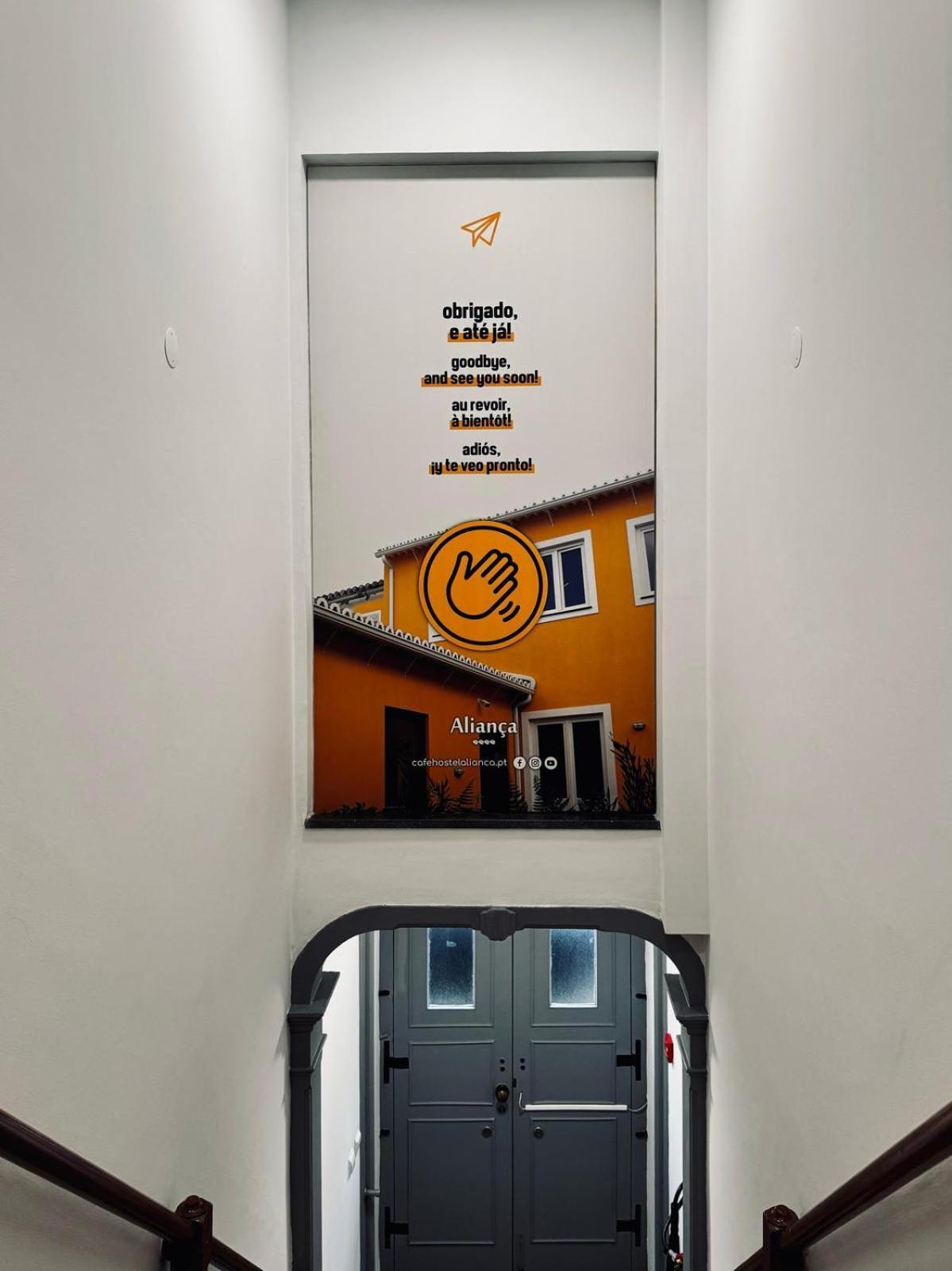 Alianca Cafe & Hostel Angra do Heroismo Ngoại thất bức ảnh